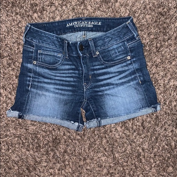 Shorts - Picture 2 of 6